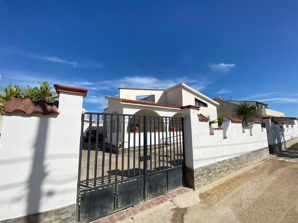 Casa Vacanze Marinella Mazara del Vallo Luaran gambar
